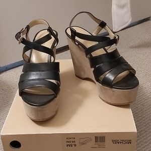 MICHAEL KORS Mariana Leather Wedge